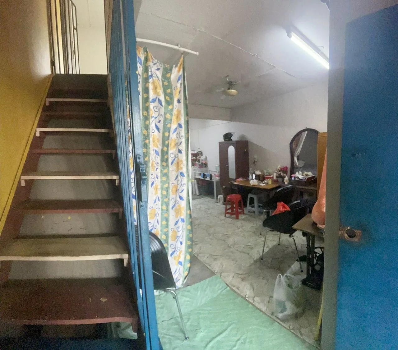 View 3