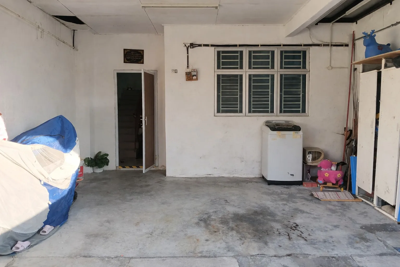 View 2